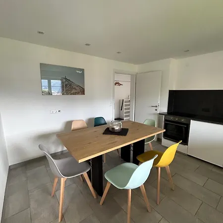 Mit Garten Und Panoramablick In Innsbruck